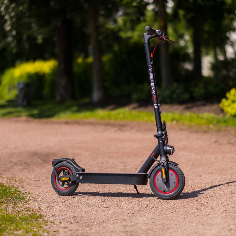 E2S V2 Pro Long Range 2025 - Svart - Luft - 20 km/t